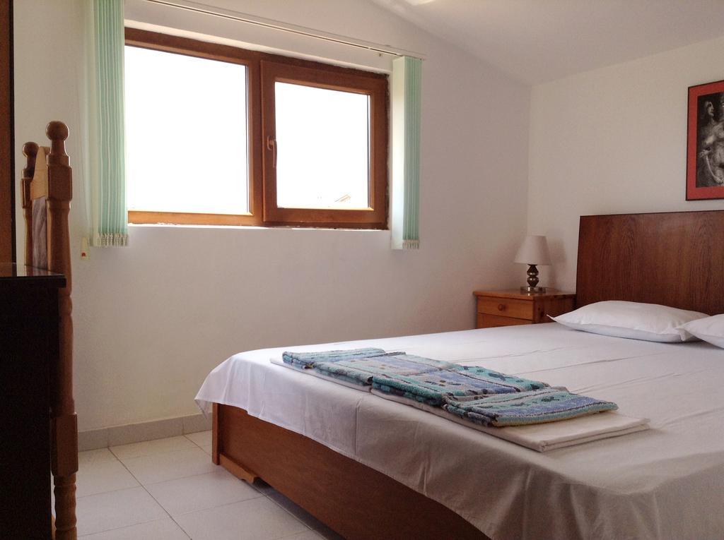 Guest House Yavorov Τσερνομόρετς Δωμάτιο φωτογραφία