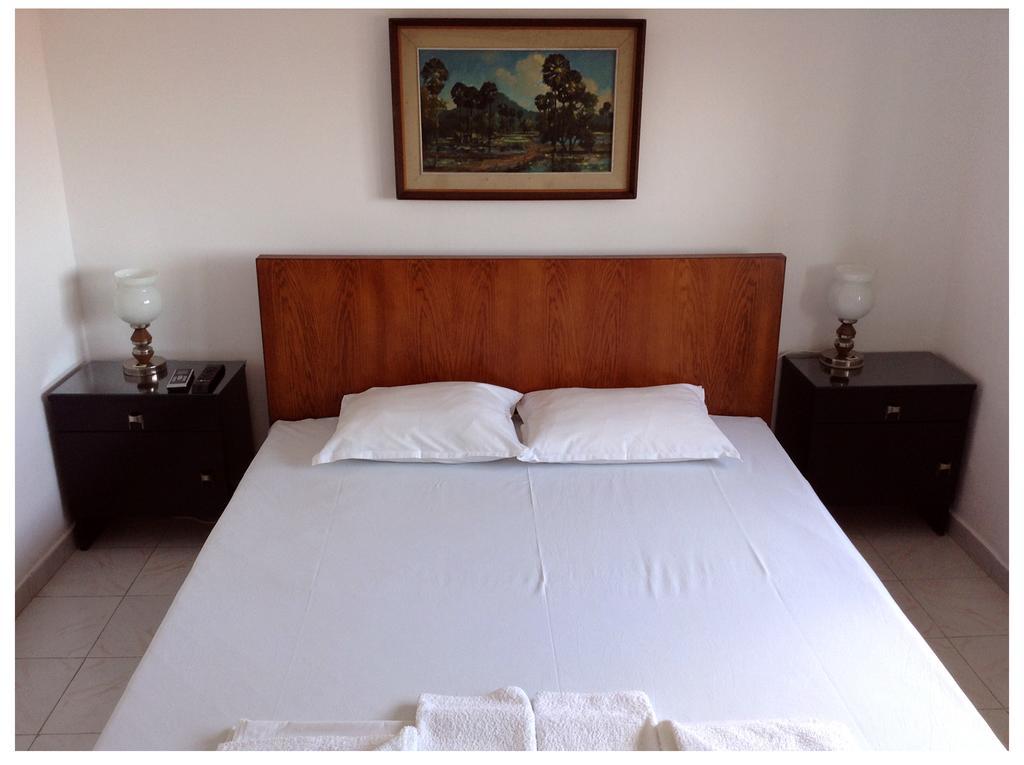 Guest House Yavorov Τσερνομόρετς Δωμάτιο φωτογραφία
